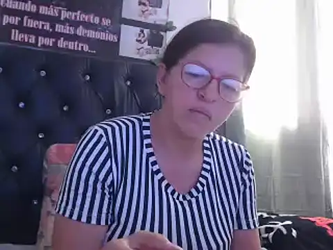 jellyfishhot online show from March 1, 6:54 pm