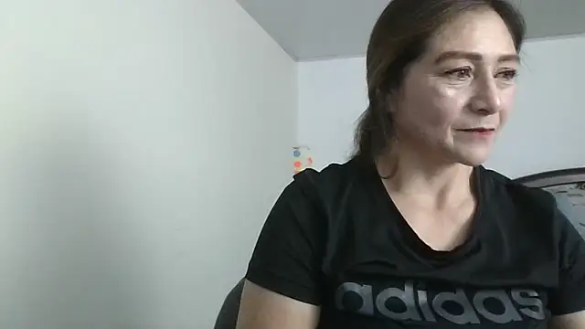 Snapshot of ruby-milf1 chatting on December 7, 9:33 pm ruby-milf1 online show from December 7, 9:33 pm