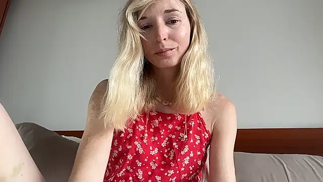 Snapshot of ivankai_ chatting on December 15, 3:00 am ivankai online show from December 15, 3:00 am