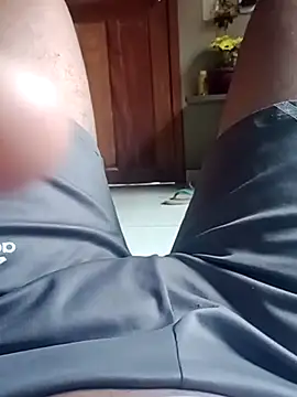 magrinhosafadao online show from September 20, 9:43 am