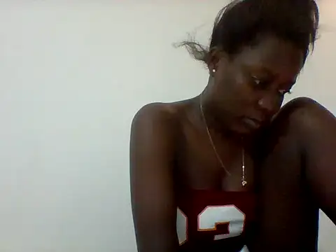 Snapshot of Alessandrajenna chatting on February 10, 5:39 pm Alessandrajenna online show from February 10, 5:39 pm