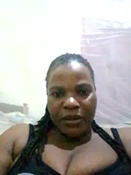 Snapshot of pretty-donna chatting on May 28, 9:28 am pretty-donna online show from May 28, 9:28 am