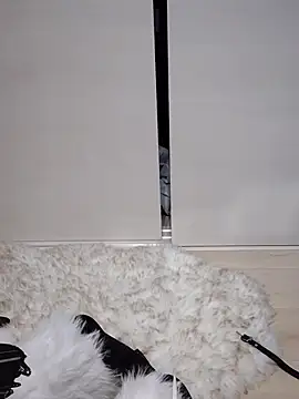 Snapshot of fur_love0 chatting on January 15, 6:44 pm fur love0 online show from January 15, 6:44 pm