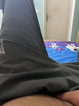 yourheroforfun online show from October 27, 6:34 pm