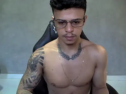 Gust027 online show from April 16, 7:03 pm