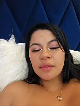 Margaret Saunders online show from February 27, 7:15 pm