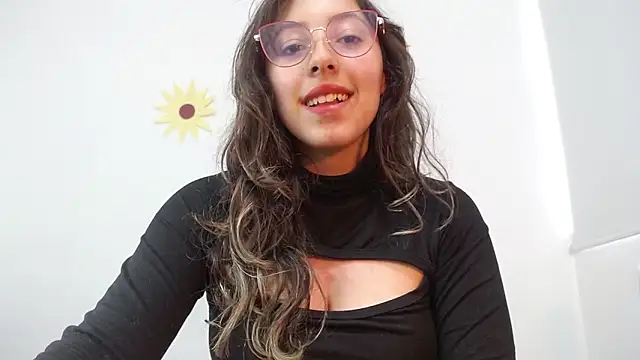 Snapshot of kute_Aliz chatting on December 18, 9:08 pm kute Aliz online show from December 18, 9:08 pm