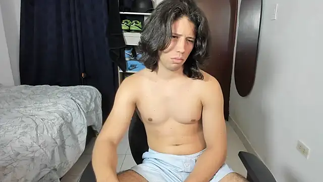 imtonny19 online show from April 4, 2:54 am