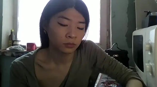 CarlyJoy online show from March 2, 9:31 am