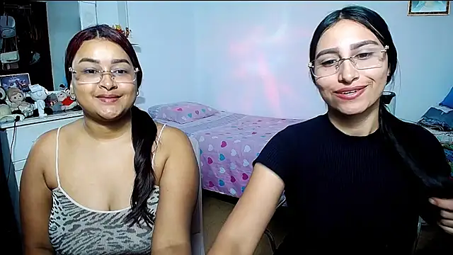 Snapshot of violeta_rous chatting on February 9, 3:16 pm violeta rous online show from February 9, 3:16 pm