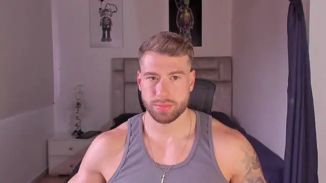 paul rogerr online show from October 8, 10:18 pm