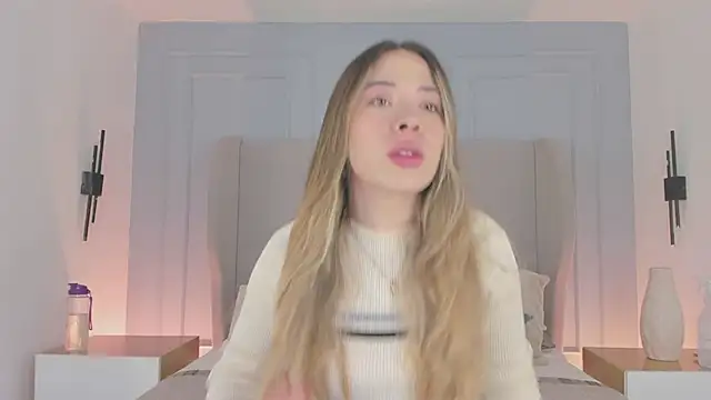 chloe d online show from May 25, 12:33 pm