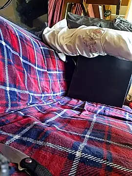 Snapshot of deepstroker42071 chatting on June 29, 2:28 pm deepstroker42071 online show from June 29, 2:28 pm