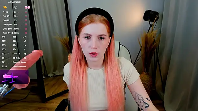 Snapshot of Mira__Blush chatting on January 24, 9:58 pm Mira Blush online show from January 24, 9:58 pm