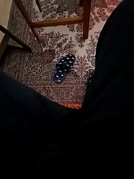 Snapshot of ikarus07 chatting on January 5, 6:13 am ikarus07 online show from January 5, 6:13 am