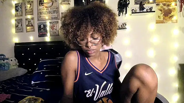 Cristal Jonasxh online show from October 25, 4:31 am