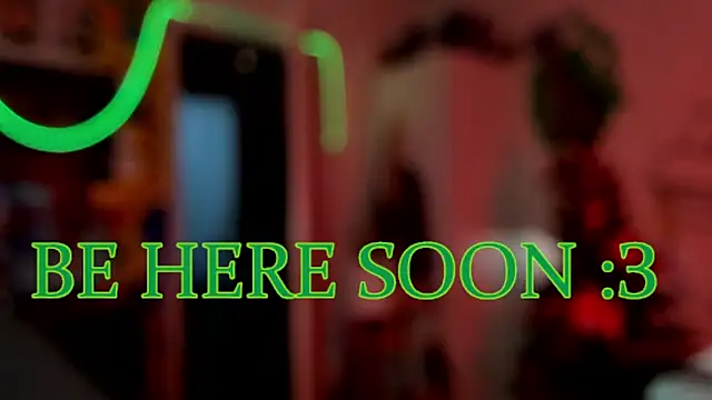 Sunny Mouse  online show from December 18, 6:25 pm