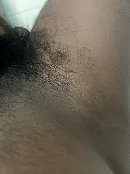 Snapshot of Yurt000 chatting on November 24, 3:23 pm Yurt000 online show from November 24, 3:23 pm