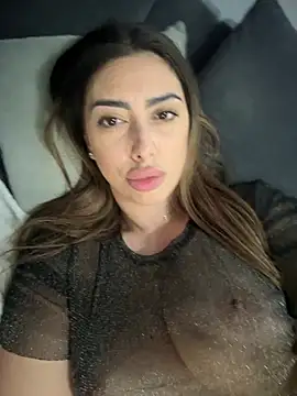 Snapshot of Flower_Pow3r chatting on March 6, 5:00 pm Flower Pow3r online show from March 6, 5:00 pm