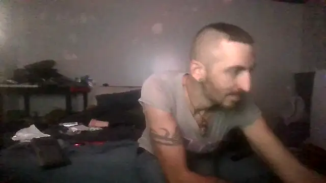 Bi curious86 online show from September 28, 1:22 am