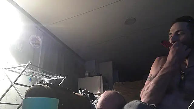 Bi curious86 online show from October 18, 3:20 am