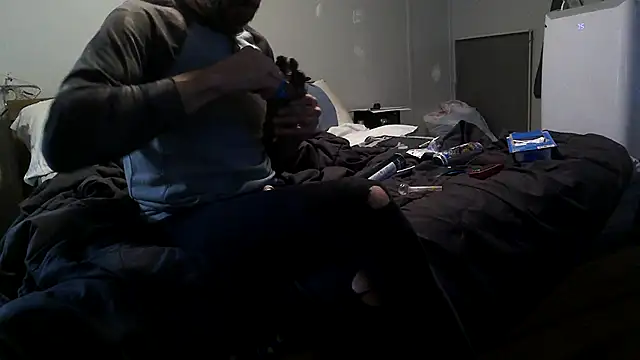 Bi curious86 online show from October 26, 5:41 pm