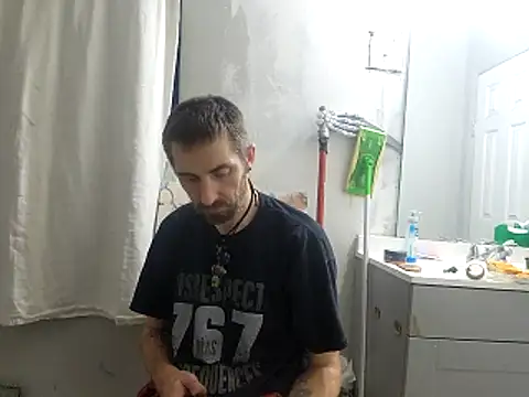 Bi curious86 online show from April 14, 12:16 am