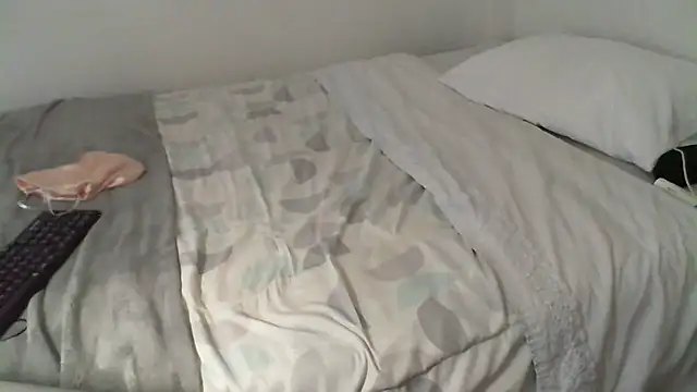 Snapshot of salome__milf chatting on January 23, 3:16 am salome milf online show from January 23, 3:16 am