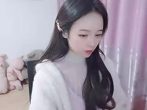 Snapshot of wwcc123 chatting on December 5, 2:31 am wwcc123 online show from December 5, 2:31 am