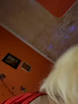 ducicsajsziii online show from March 15, 12:47 am