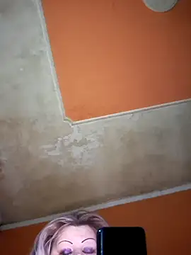 ducicsajsziii online show from February 13, 5:09 pm