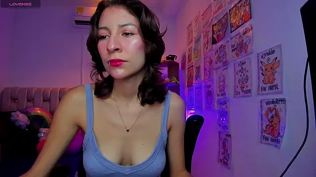 Gorgeous Team online show from February 18, 7:30 pm