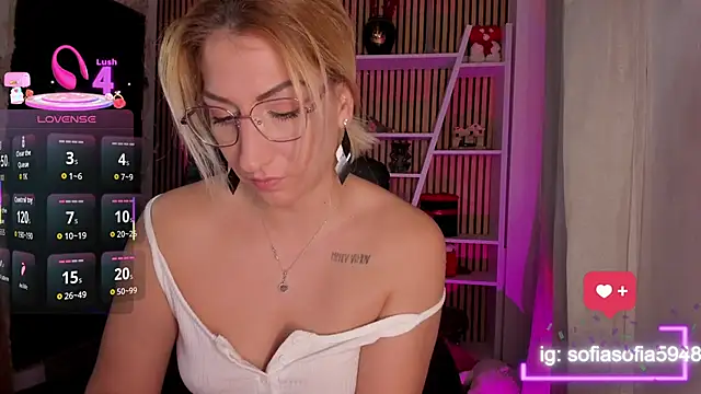 sofiah  online show from February 16, 5:42 pm