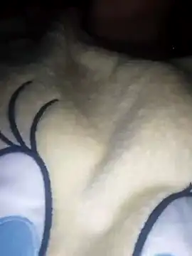 Snapshot of bruna_safadinhaa chatting on January 29, 9:12 am bruna safadinhaa online show from January 29, 9:12 am