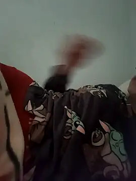 Snapshot of bruna_safadinhaa chatting on October 12, 5:23 pm bruna safadinhaa online show from October 12, 5:23 pm