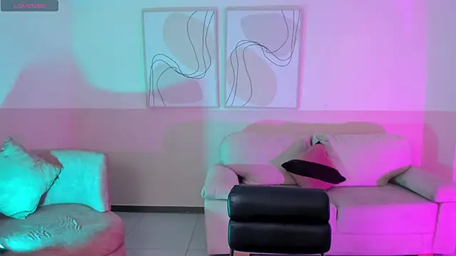 AlessiaCorleone  online show from January 27, 8:49 pm