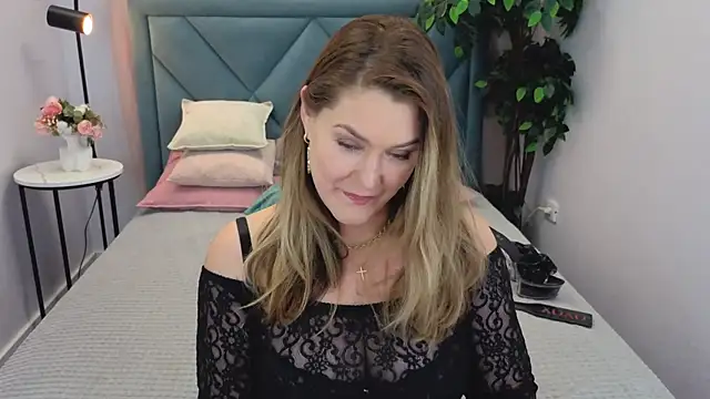 Adele Russo online show from January 15, 4:44 pm