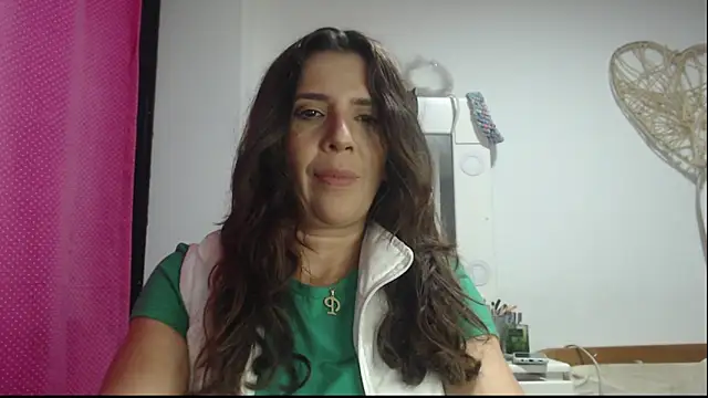 Victoria meester online show from January 19, 11:00 pm