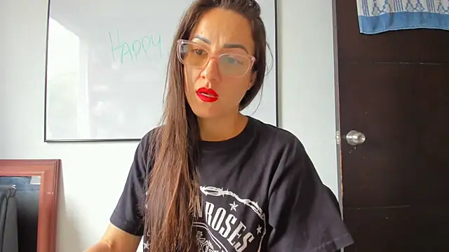 Snapshot of squirttati33 chatting on March 11, 3:51 pm squirttati33 online show from March 11, 3:51 pm