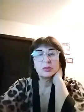 AlbinaXPretty online show from October 26, 8:04 pm