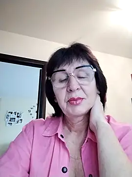 AlbinaXPretty online show from December 19, 9:16 am