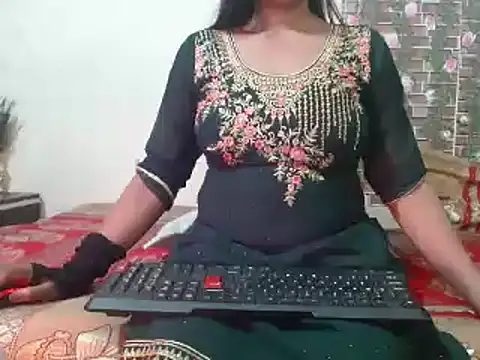 nikitahot3 online show from February 16, 3:16 pm