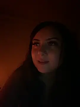 Snapshot of xocrybaby chatting on October 24, 7:16 am xocrybaby online show from October 24, 7:16 am