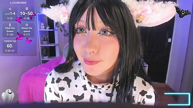 helen bunnnyx online show from October 31, 7:09 am