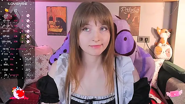 AliceLanley online show from December 8, 2:19 pm