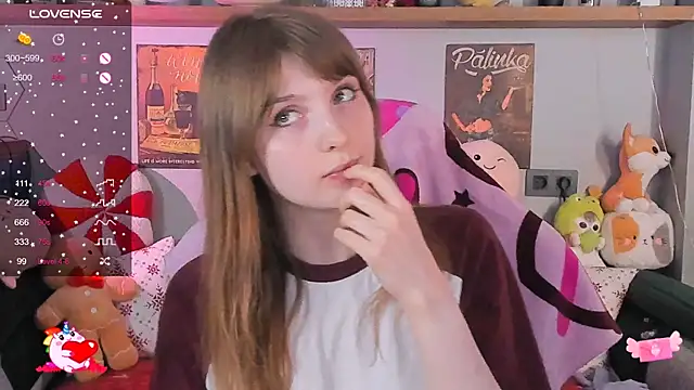 AliceLanley online show from December 17, 3:49 pm