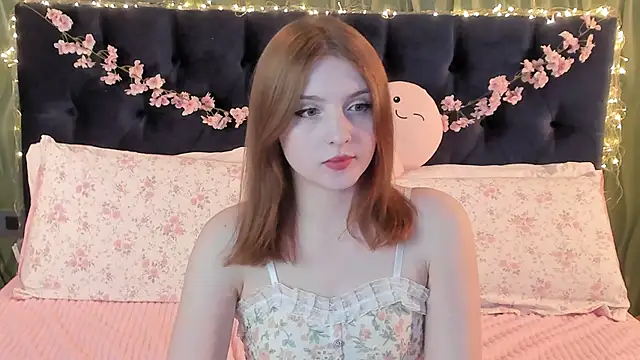 AliceLanley online show from May 5, 11:29 am