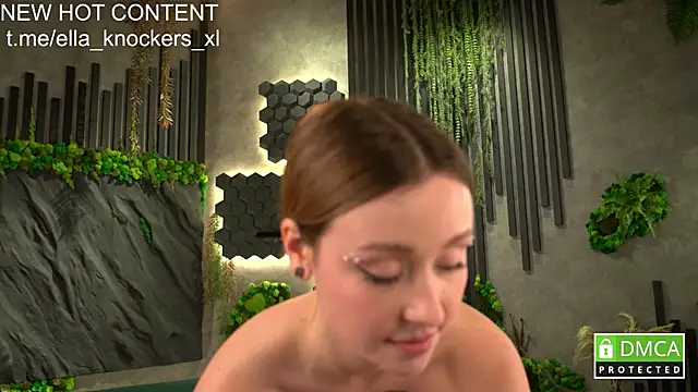 ella knockers xl online show from December 13, 7:53 pm