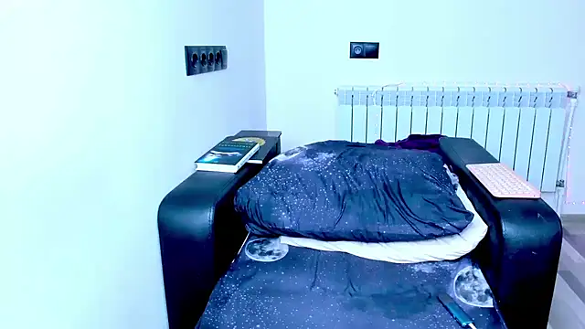 dollmore online show from November 19, 1:16 am