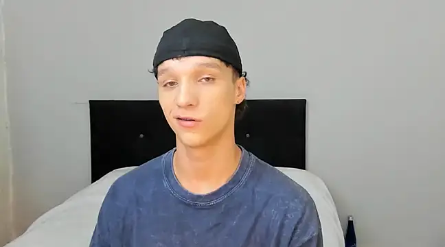 Snapshot of angelcortes chatting on March 21, 11:55 am angelcortes online show from March 21, 11:55 am